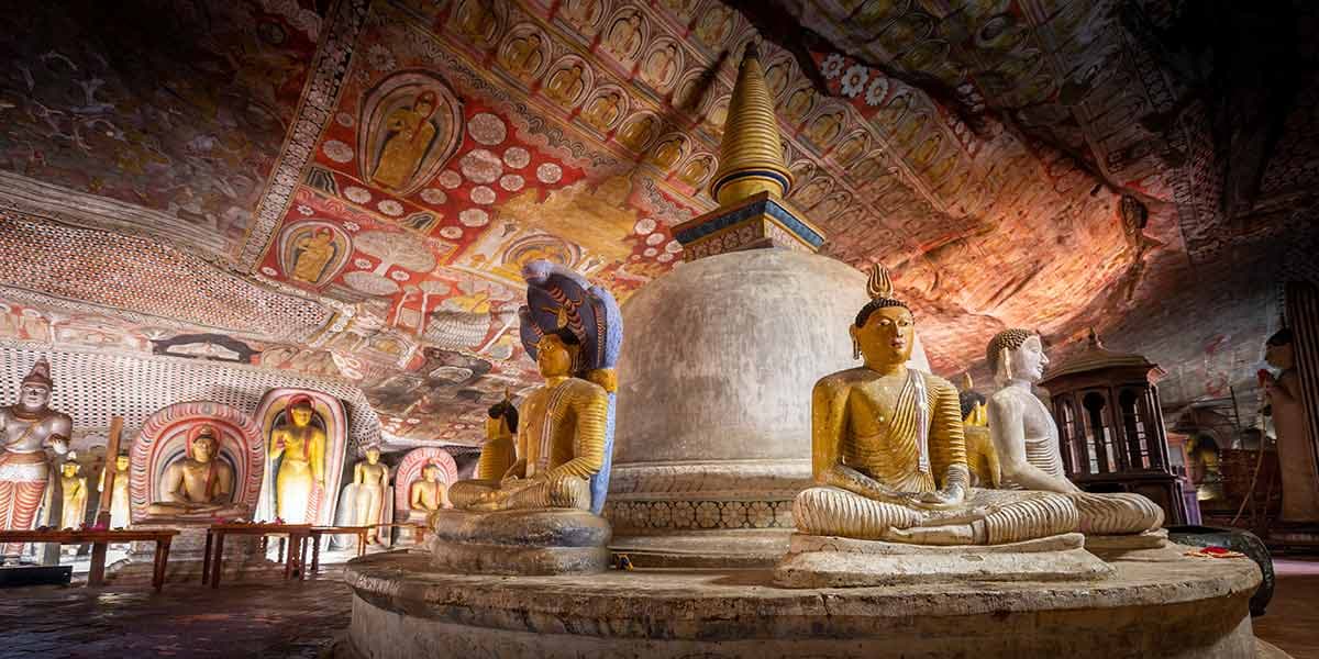 Dambulla Cave Temple